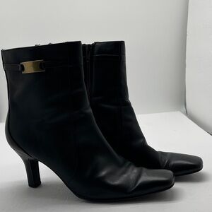 Leather Heeled Boots Teddy Square Toes Women’s 7.5 Black Gold Accent Modern Moto